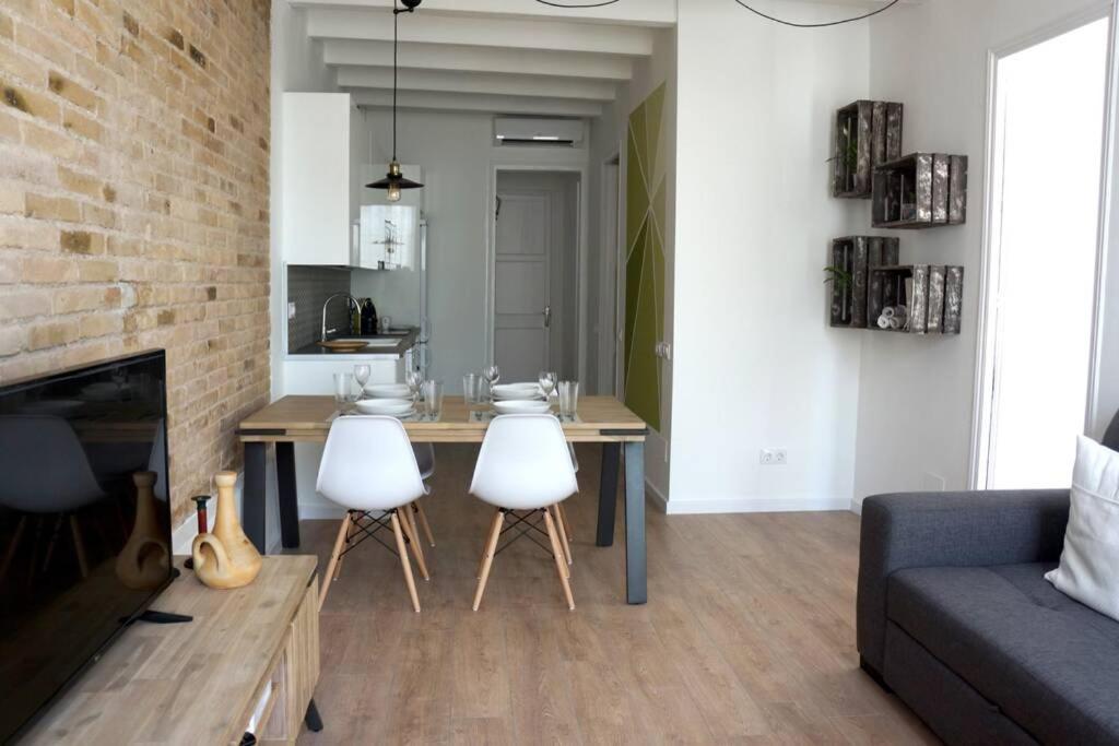Barcelona Industrial Style Apartment L'Hospitalet de Llobregat Luaran gambar